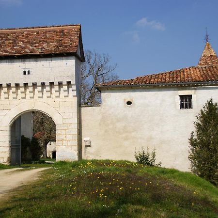Chateau De La Combe Puyrenier Exterior photo