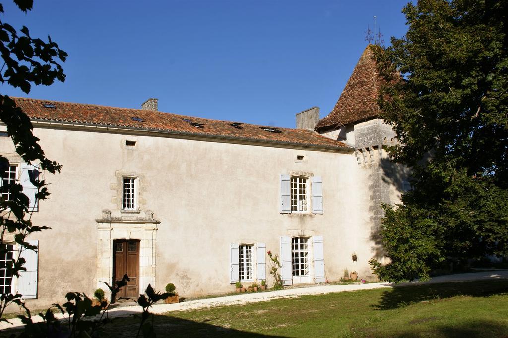 Chateau De La Combe Puyrenier Exterior photo