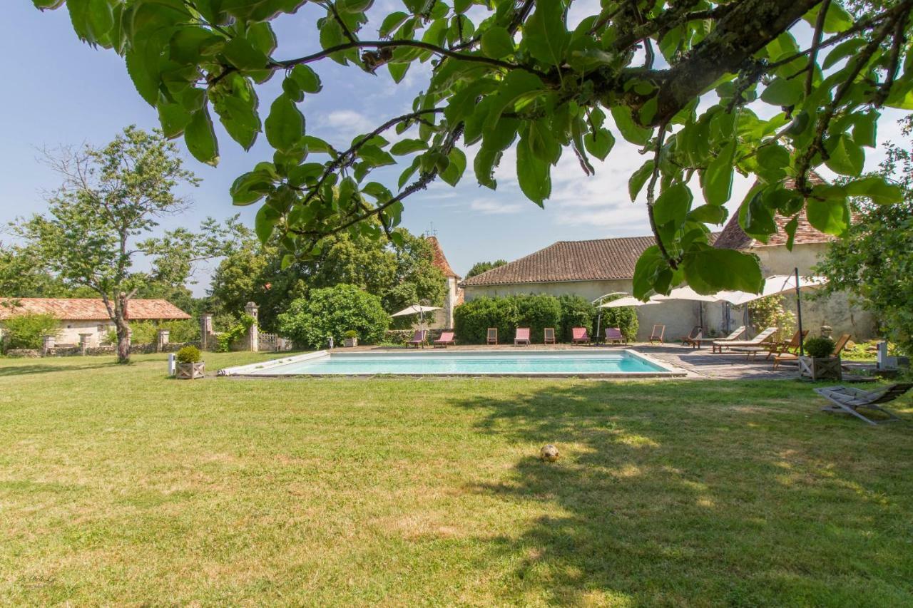 Chateau De La Combe Puyrenier Exterior photo